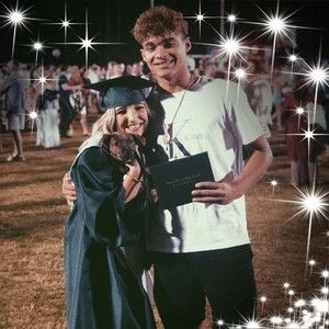 Meet your Posher, Hailey